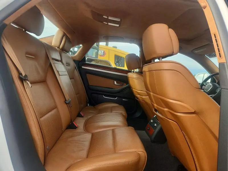 2010 AUDI A8 QUATTRO  