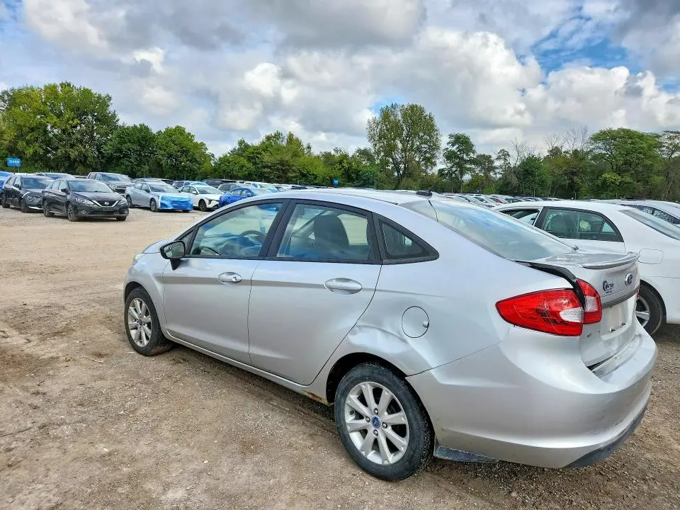 2012 FORD FIESTA SE  