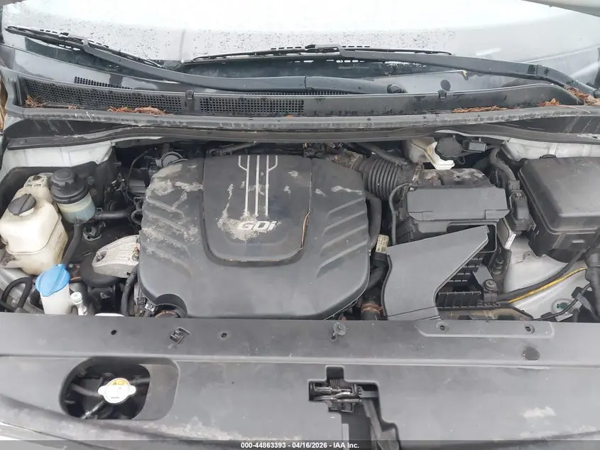 2017 KIA SEDONA LX