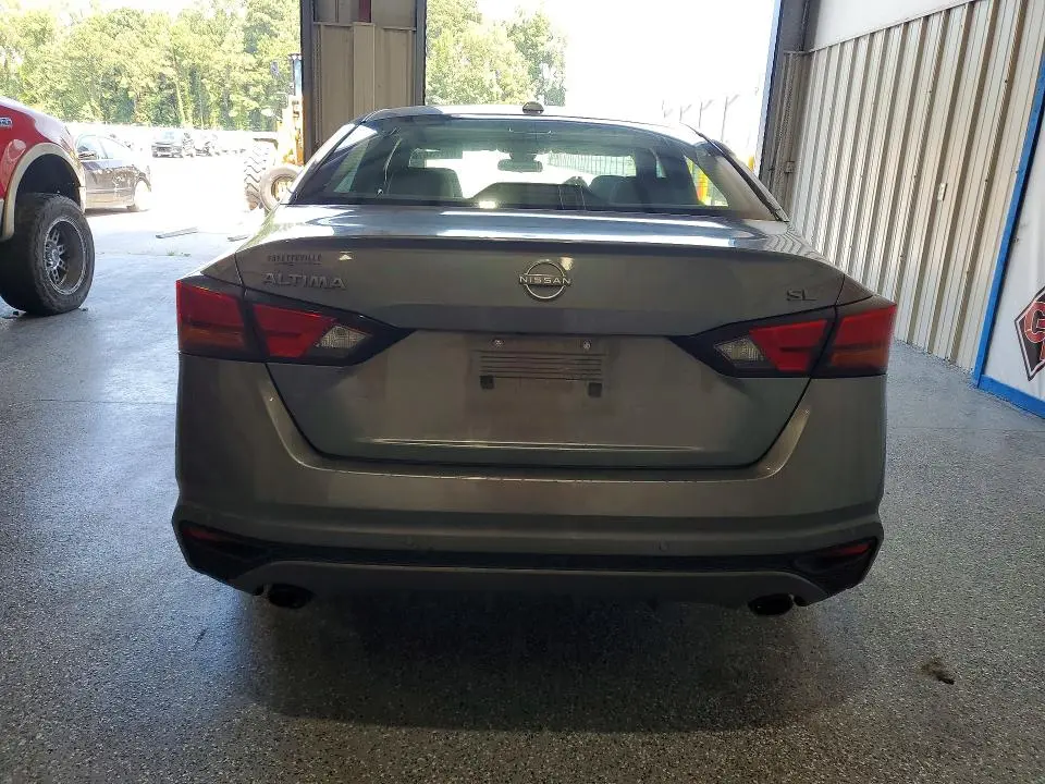 2023 NISSAN ALTIMA SL  