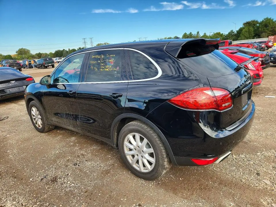 2014 PORSCHE CAYENNE   
