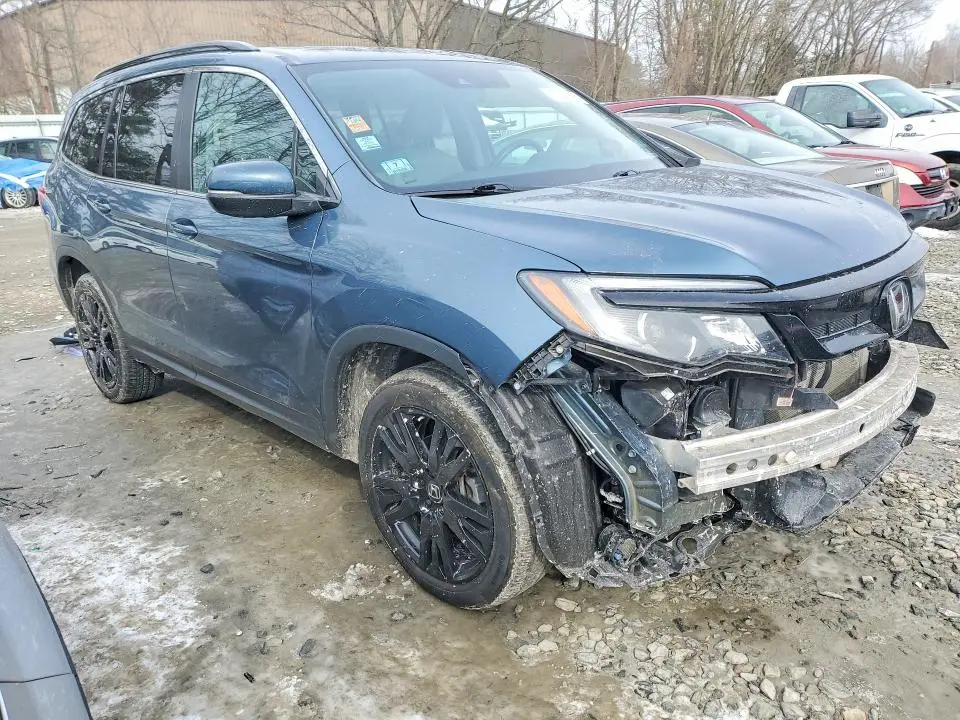 2021 HONDA PILOT SE  