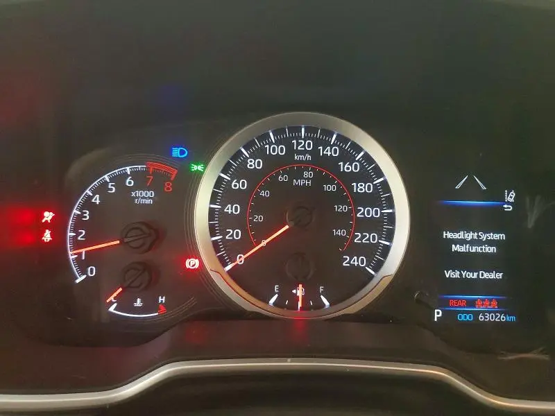 2019 TOYOTA COROLLA SE  