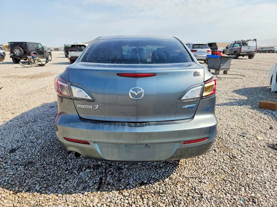 2013 MAZDA 3 I  
