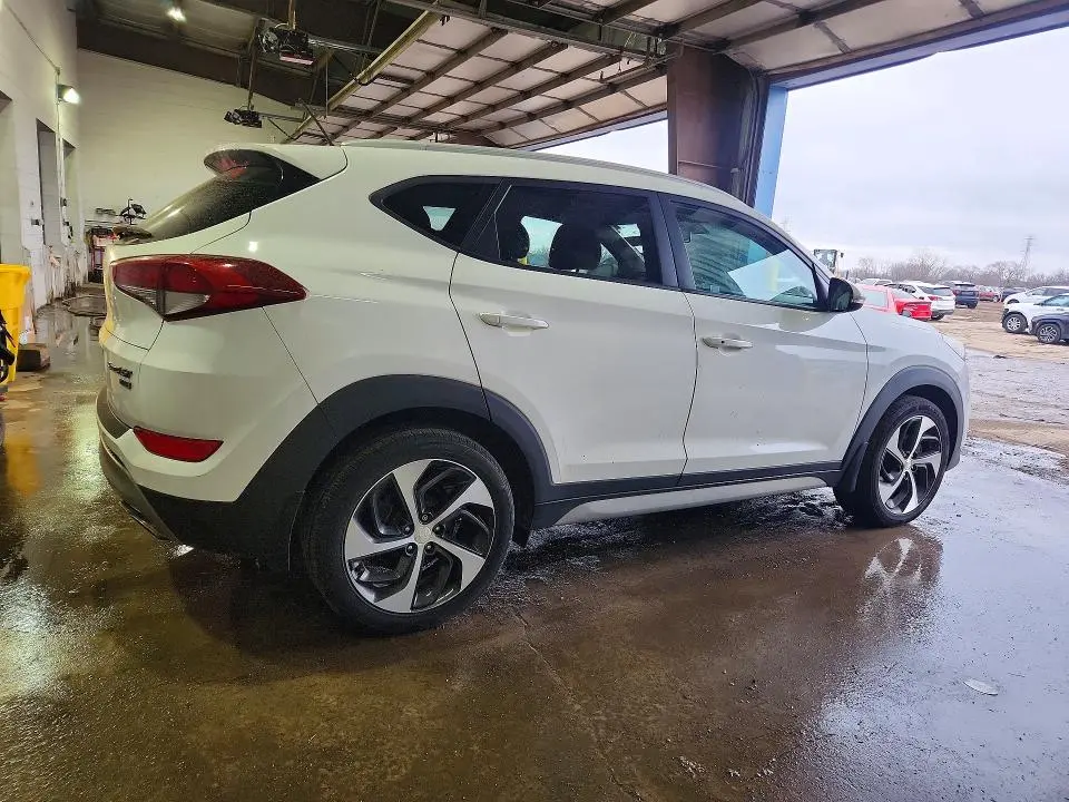 2017 HYUNDAI TUCSON LIMITED  