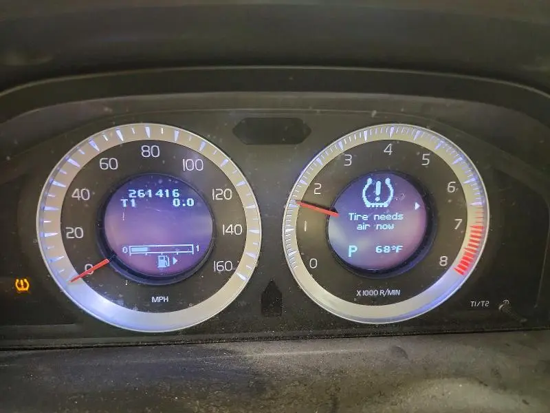 2010 VOLVO XC60 T6  