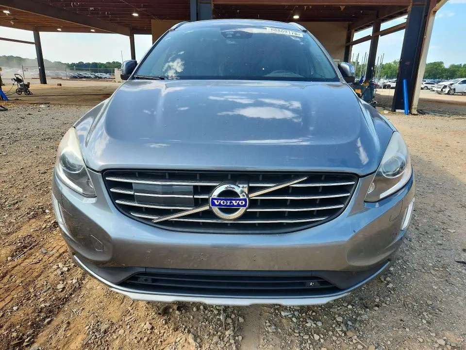 2016 VOLVO XC60 T5 PLATINUM  