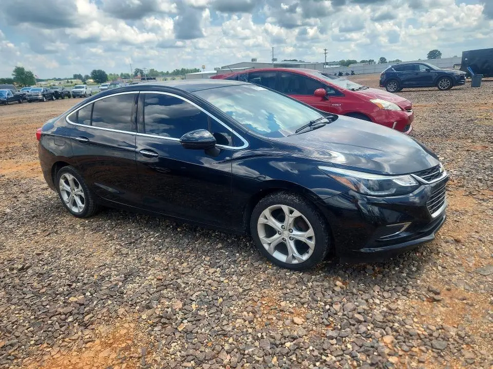 2017 CHEVROLET CRUZE PREMIER  