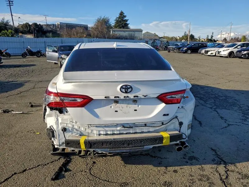 2019 TOYOTA CAMRY L  