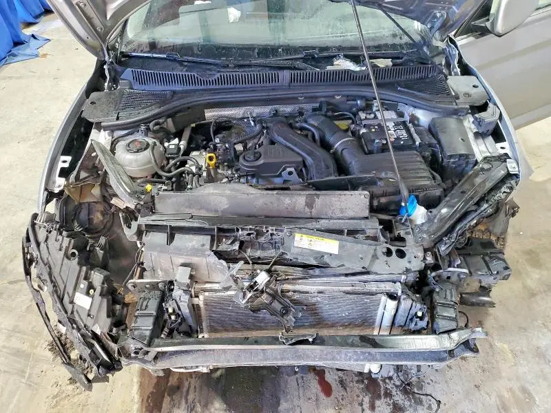 2025 VOLKSWAGEN JETTA SE  