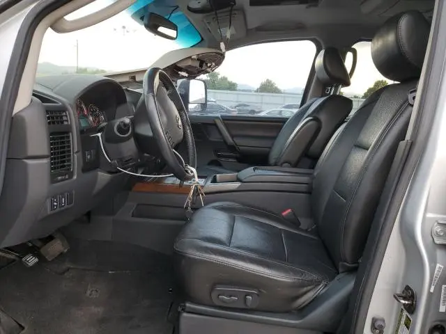 2010 NISSAN TITAN XE  