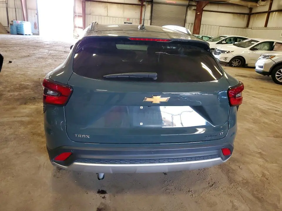2025 CHEVROLET TRAX 1LT  
