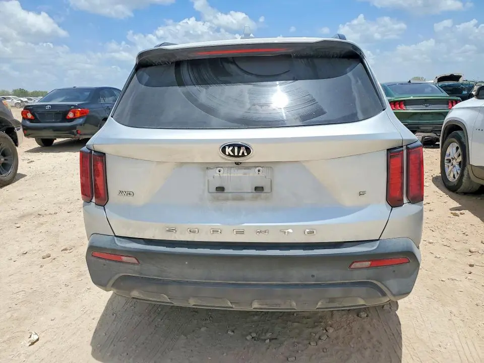 2021 KIA SORENTO S  