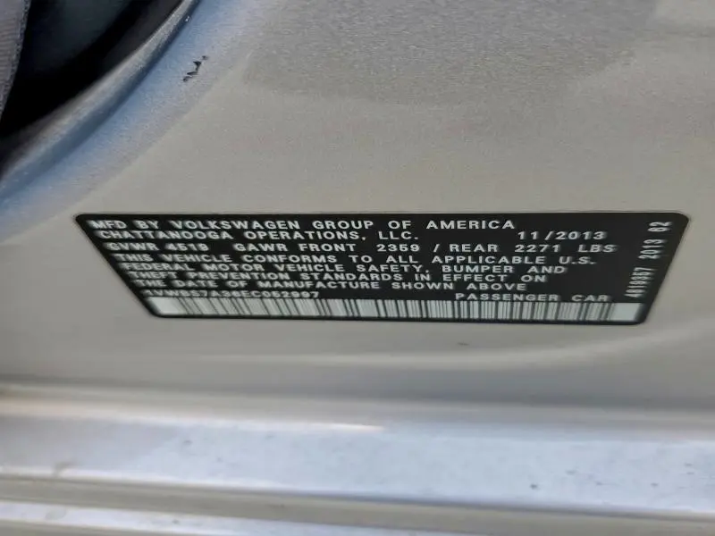 2014 VOLKSWAGEN PASSAT SE  