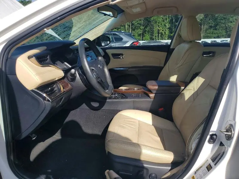 2015 TOYOTA AVALON XLE  