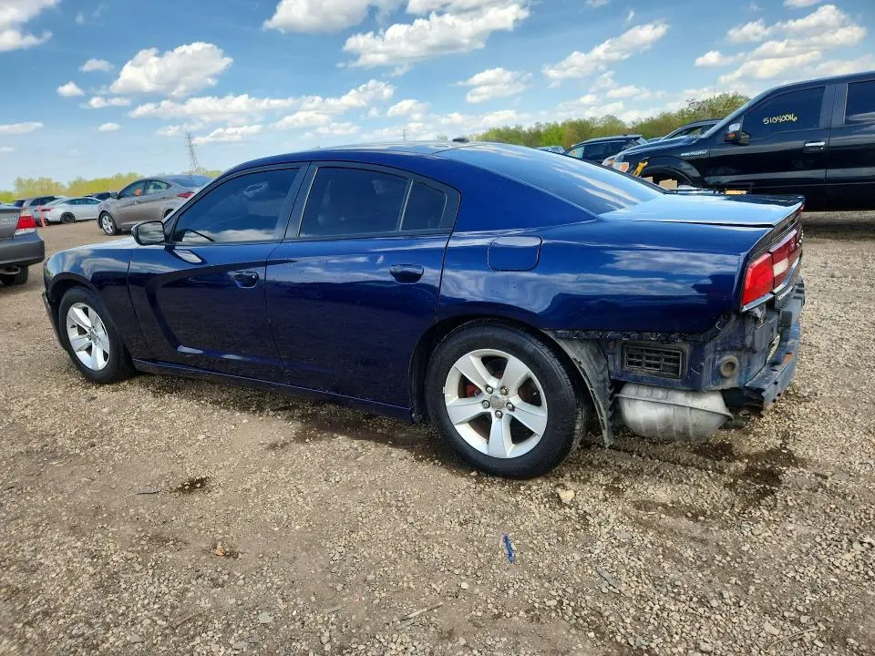 2013 DODGE CHARGER SE  