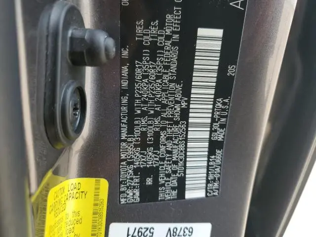 2011 TOYOTA SIENNA XLE  