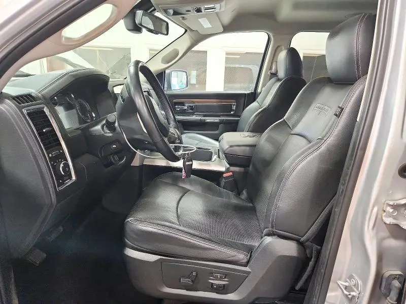 2017 RAM 1500 LARAMIE  