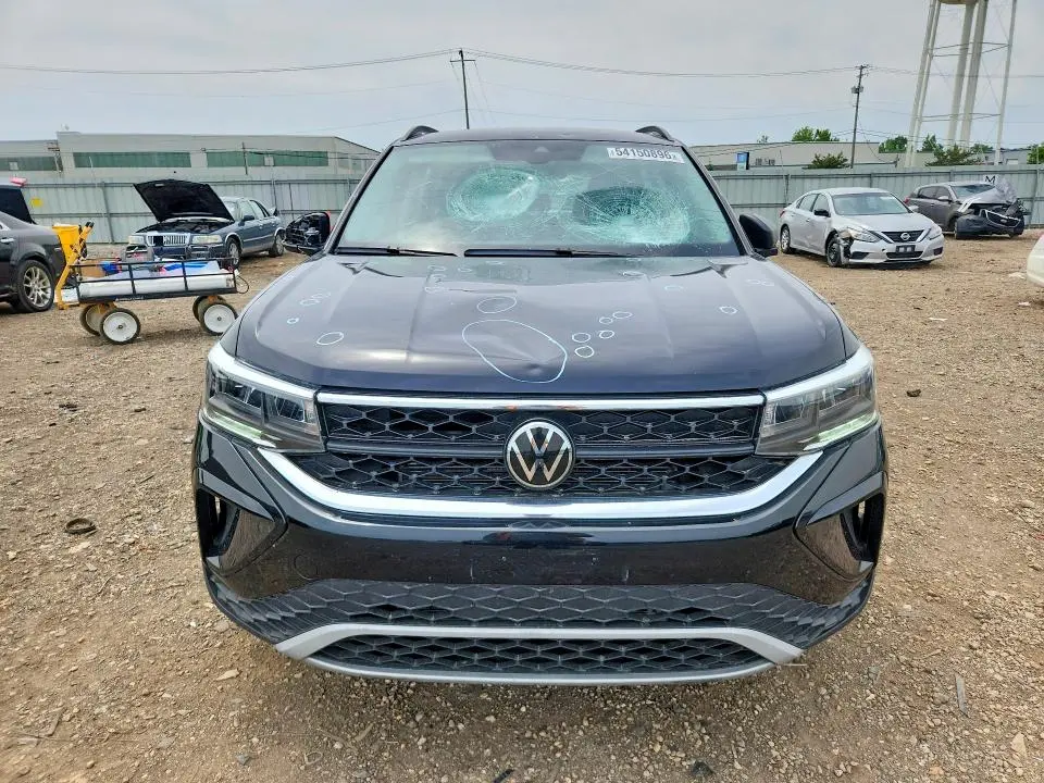 2024 VOLKSWAGEN TAOS S  