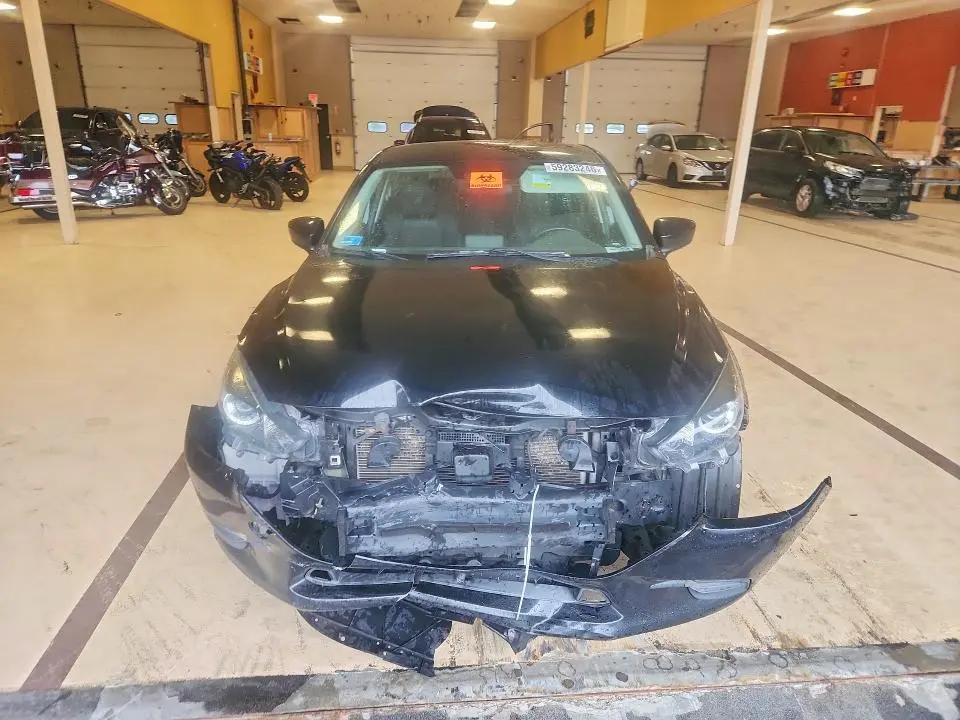 2017 MAZDA 3 SPORT  