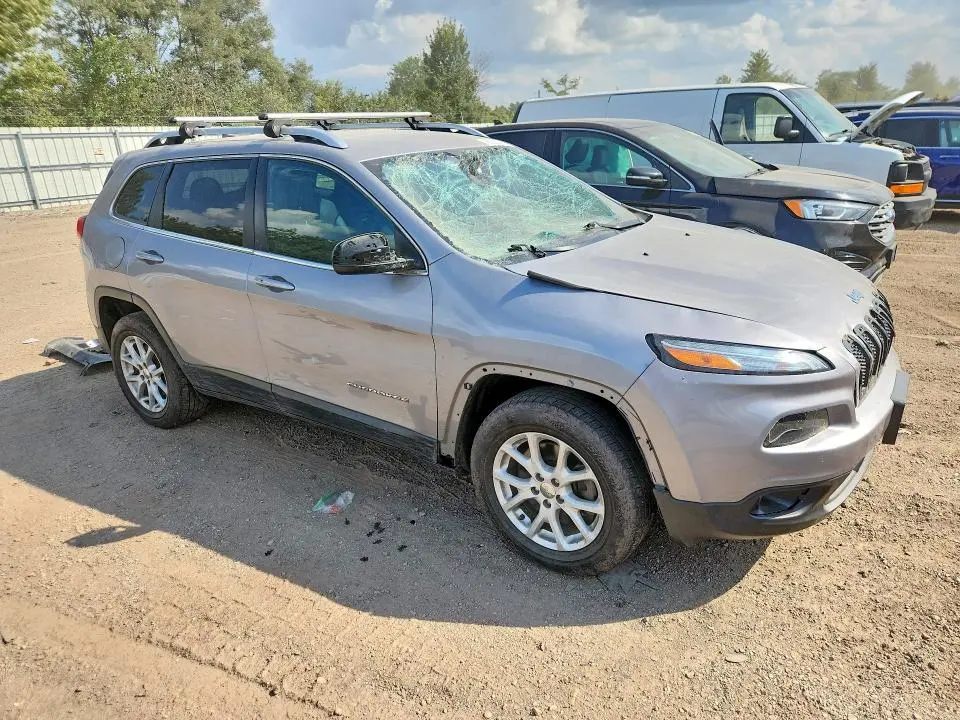 2018 JEEP CHEROKEE LATITUDE PLUS  