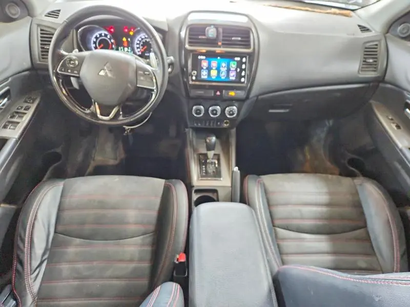 2018 MITSUBISHI RVR SE LIMITED  