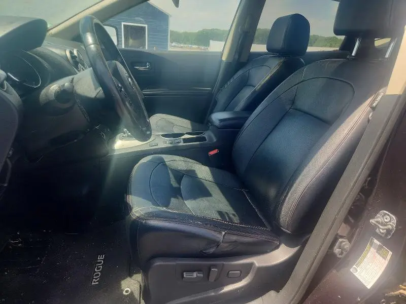 2012 NISSAN ROGUE S  