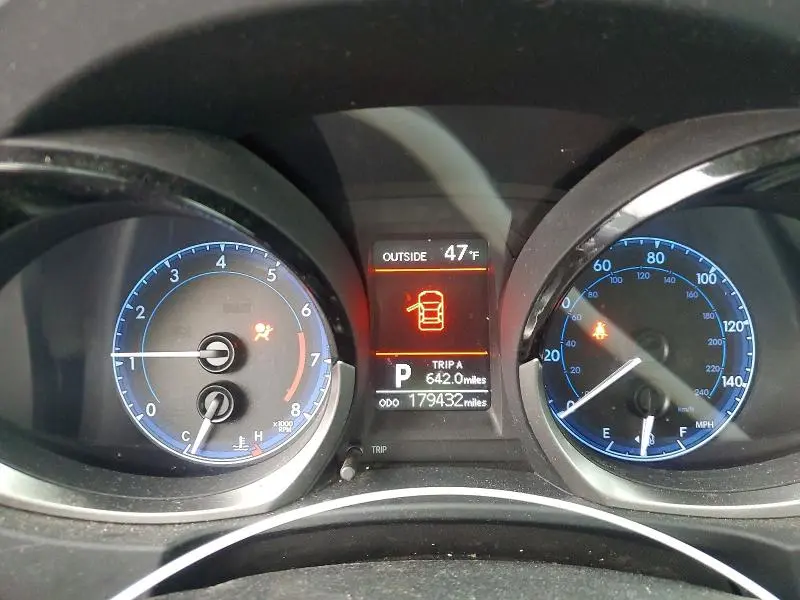 2014 TOYOTA COROLLA S PLUS  