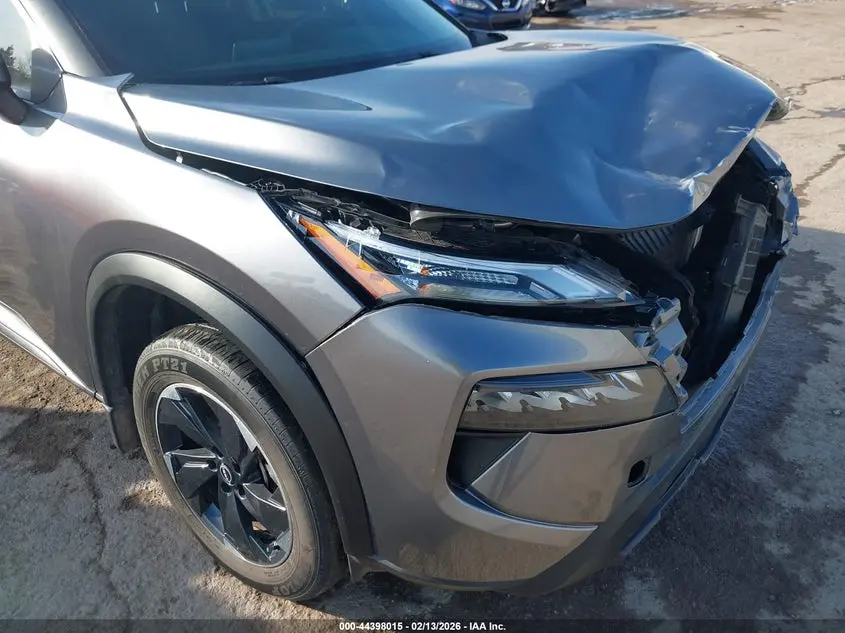 2024 NISSAN ROGUE SV FWD