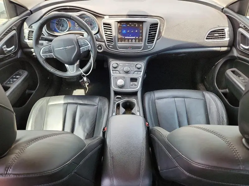 2015 CHRYSLER 200 C  