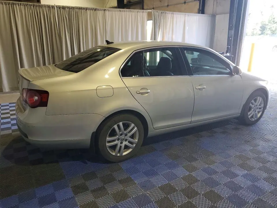 2010 VOLKSWAGEN JETTA TDI  