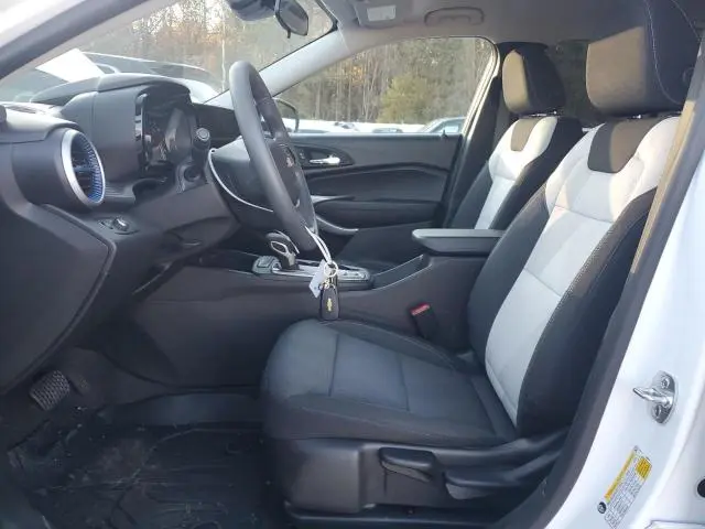 2025 CHEVROLET TRAX LS  