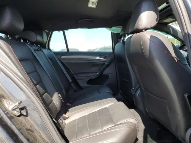 2021 VOLKSWAGEN GTI S
