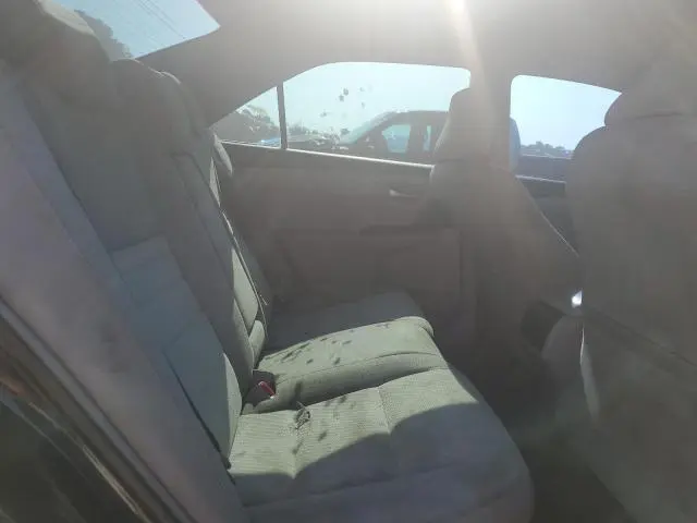 2015 TOYOTA CAMRY LE  