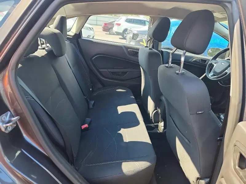 2018 FORD FIESTA SE  
