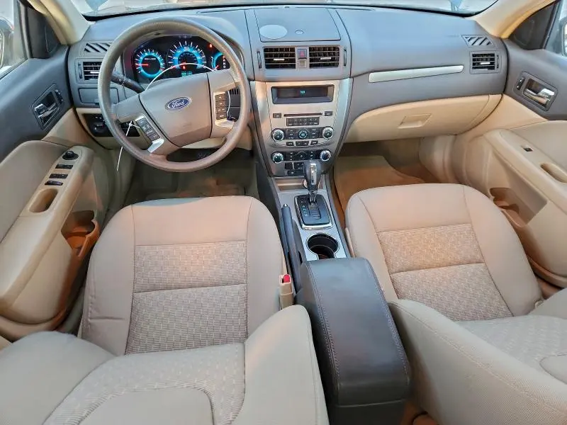 2011 FORD FUSION SE  