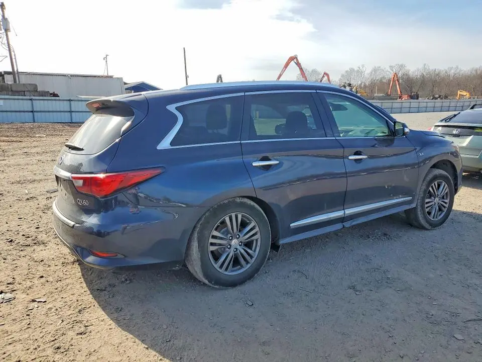 2019 INFINITI QX60 LUXE  