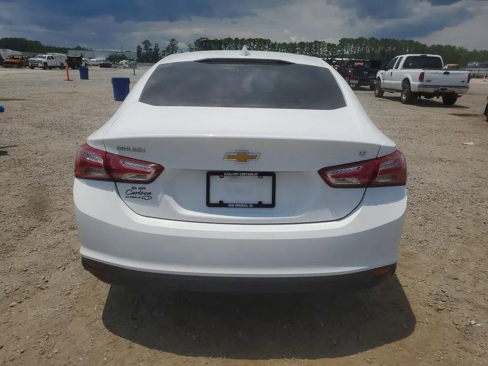 2022 CHEVROLET MALIBU LT  