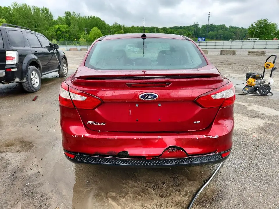 2014 FORD FOCUS SE  