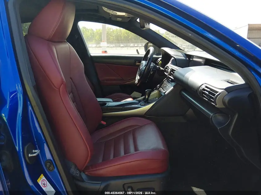 2018 LEXUS IS 300  