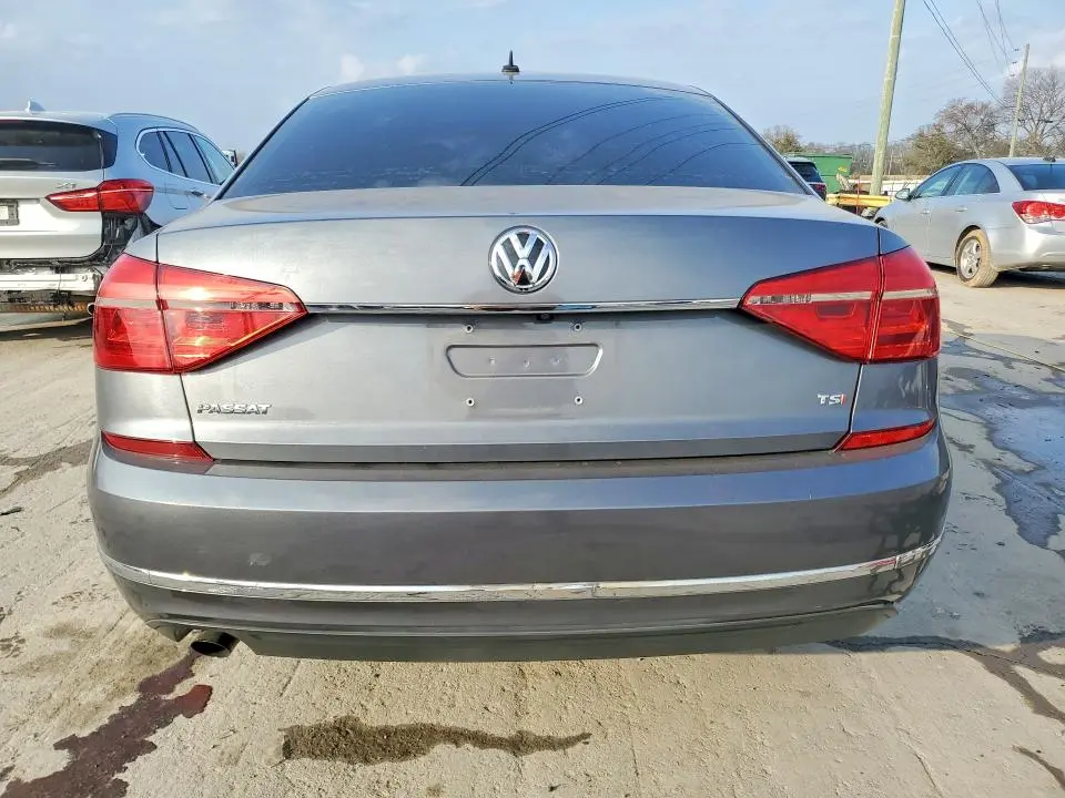 2016 VOLKSWAGEN PASSAT S  