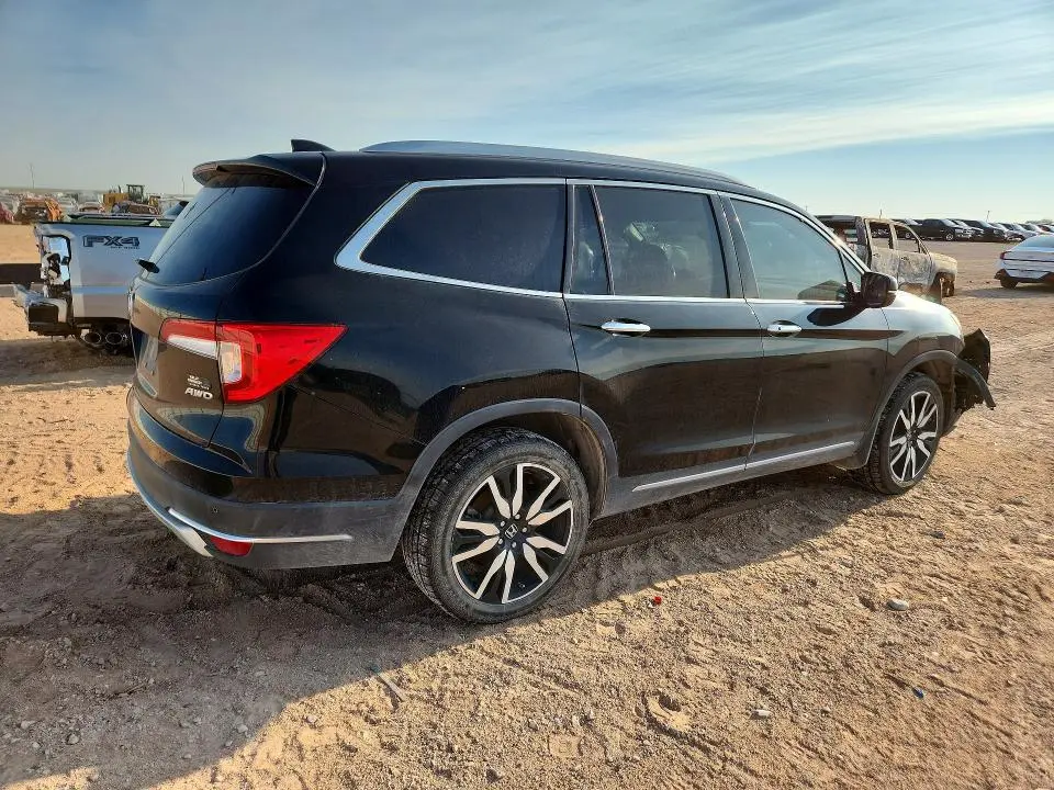 2019 HONDA PILOT TOURING  