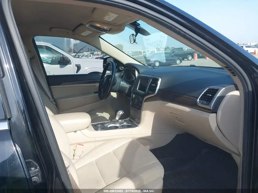 2018 JEEP GRAND CHEROKEE LAREDO E 4X4