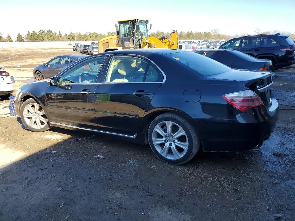 2010 ACURA RL   