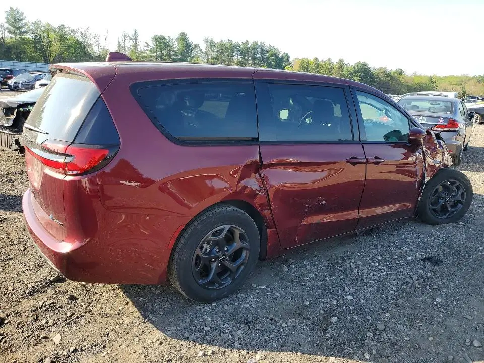 2022 CHRYSLER PACIFICA HYBRID TOURING L  