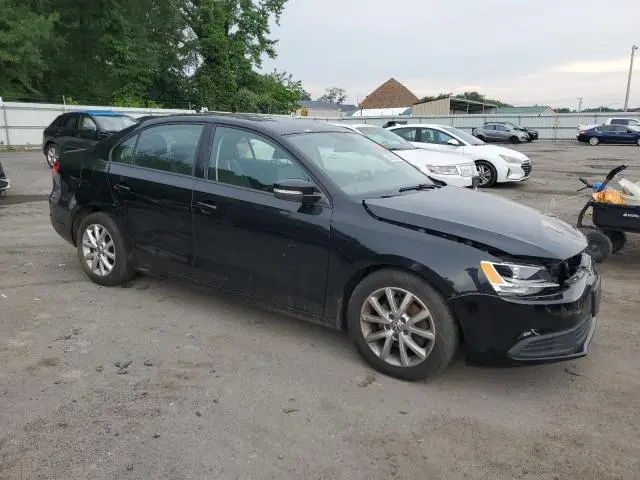 2012 VOLKSWAGEN JETTA SE  