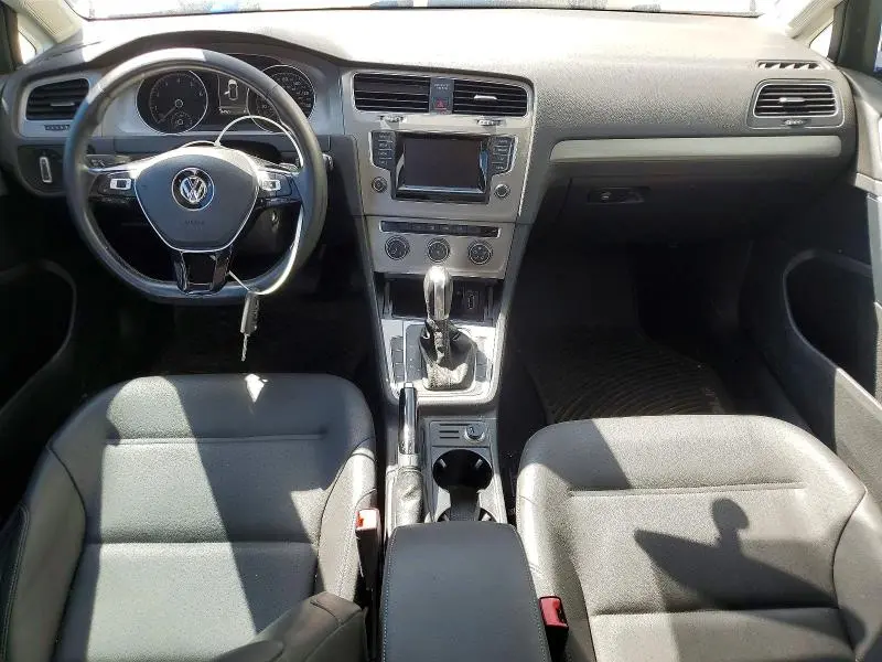 2015 VOLKSWAGEN GOLF   