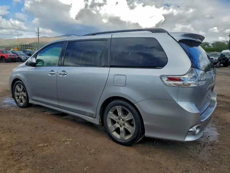 2014 TOYOTA SIENNA SPORT  