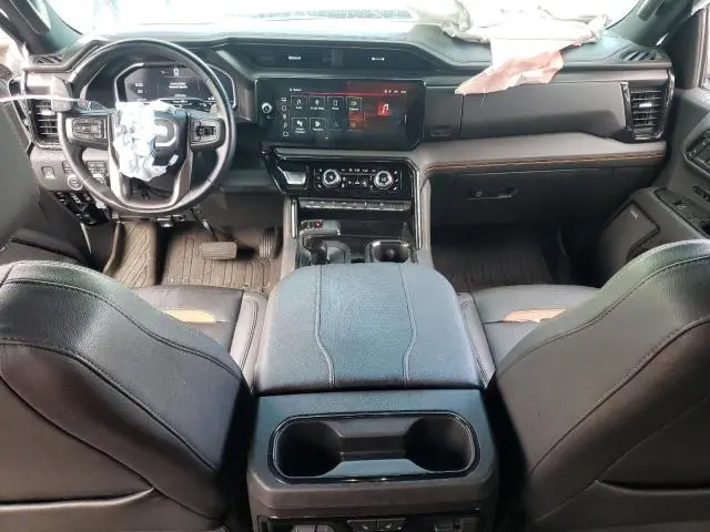 2023 GMC SIERRA K1500 AT4  