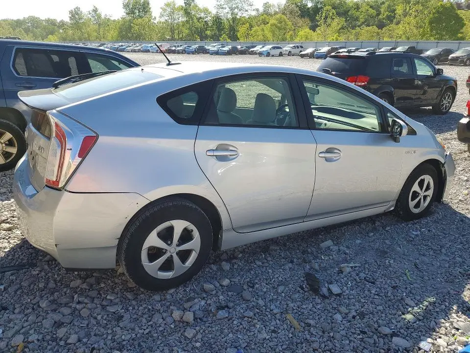 2013 TOYOTA PRIUS THREE  